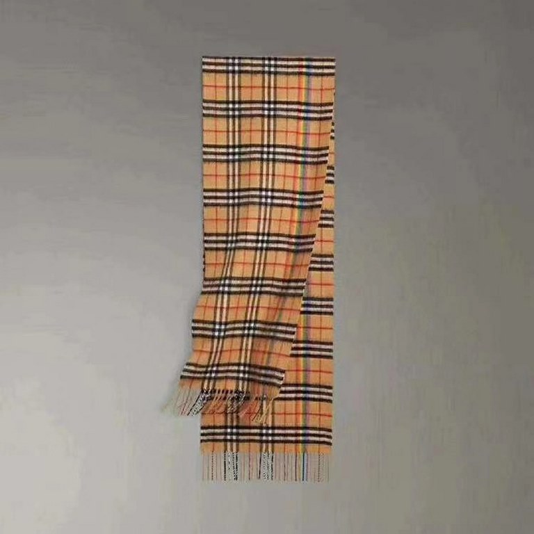 Classic heavy attack    Burberry Burberry Scottish rainbow high-end pure cashmere sense of texture scarf   key to this this kind of simple design is very versatile, can be matched with casual jackets can also be matched 