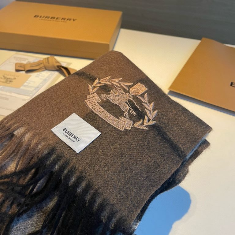 price Burberry - Burberry's new heavyweight water ripple cashmere scarf   This year, our men's models are really high-end Level, heavyweight superb   proper family benefits   few and far between in the men's models, Burb