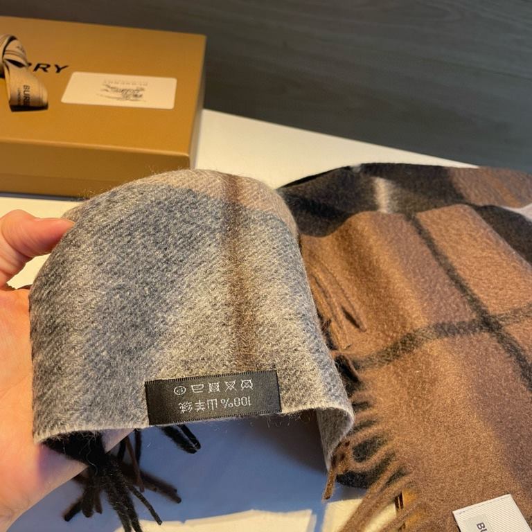 price Burberry - Burberry's new heavyweight water ripple cashmere scarf   This year, our men's models are really high-end Level, heavyweight superb   proper family benefits   few and far between in the men's models, Burb