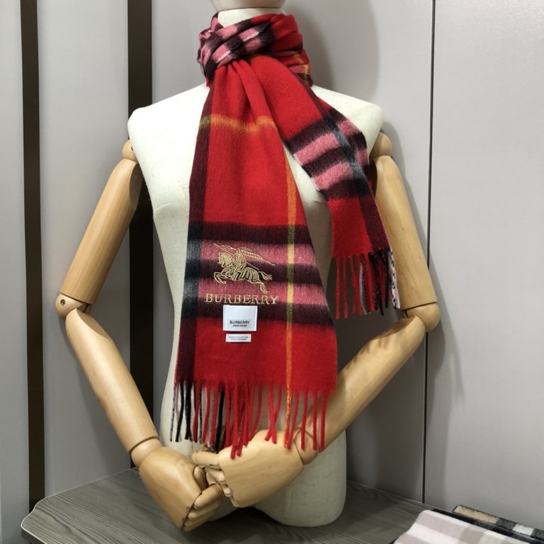 Burberry - Burberry   rage to push the volume of explosive models   classic war horse plaid scarf   heavy recommended   100% lambswool   very warm   soft and skin-friendly, do not tie the neck   10,000 years of the class