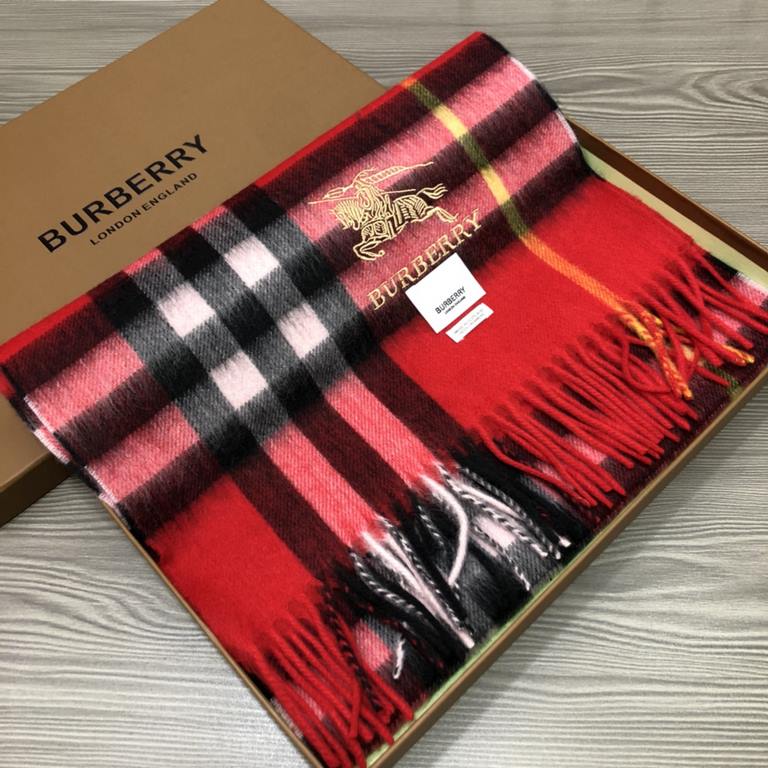 Burberry - Burberry   rage to push the volume of explosive models   classic war horse plaid scarf   heavy recommended   100% lambswool   very warm   soft and skin-friendly, do not tie the neck   10,000 years of the class