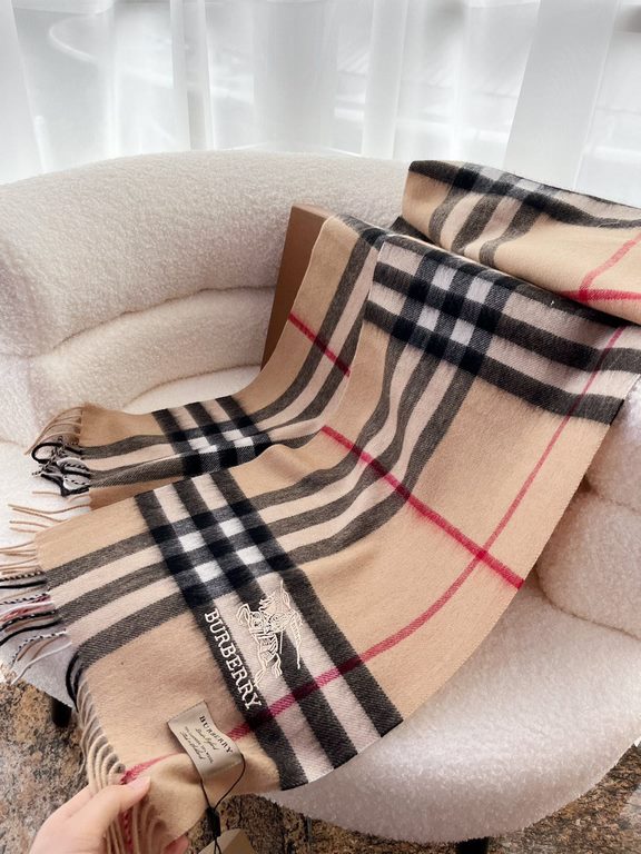 Arrival, B family. [Men's and Women's Scarves] Rage to keep for yourself, rare high-end men's models! Family benefits! Burberry very positive men's scarf ~ fabric big love, very soft and delicate comfortable, light water