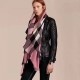 Bu. Boberly's most classic plaid model ~ grain clear fabric is excellent Nepalese cashmere raw materials. The touch is soft and delicate like a baby's skin. Scarf four sides scattered whiskers dynamic and energetic! On t