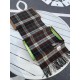 Price  Barberry plaid latest models   100% top pole lambswool material   very warm   soft and skin-friendly, not tied neck   classic Barberry plaid design   unisex couples models     size 32192cm   unisex models Men and 