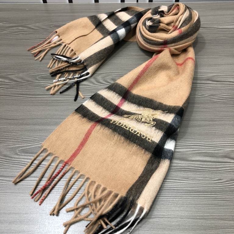 Burberry - Burberry   rage to push the volume of explosive models   classic war horse plaid scarf   heavy recommended   100% lambswool   very warm   soft and skin-friendly, do not tie the neck   10,000 years of the class