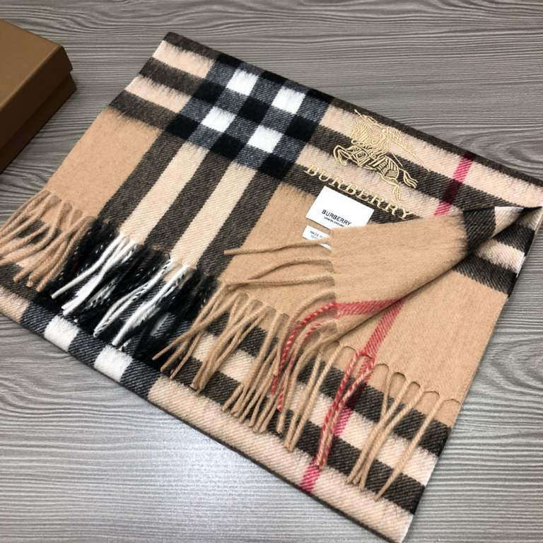 Burberry - Burberry   rage to push the volume of explosive models   classic war horse plaid scarf   heavy recommended   100% lambswool   very warm   soft and skin-friendly, do not tie the neck   10,000 years of the class