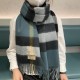 Heavyweight recommended   [top foreign single]   fire N years of the classic grid, when the trend of people have several Burberry scarves in the closet, a small scarf its role can not be underestimated, it is absolutely 