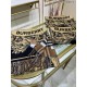 Explosive   Burberry [B War Horse Reversible Long Scarf], all kinds of good-looking, known as Burberry this year's most beautiful models, the most classic jacquard war horse logo  the most beautiful classic color matchin