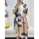 Highlight!!! Premium cozy chic temperament, trust me just take it!!! this soft scarf from Burberry that touches the heart, inimitable color and temperament!!!! Scarf light and shadow will also have a very beautiful speci