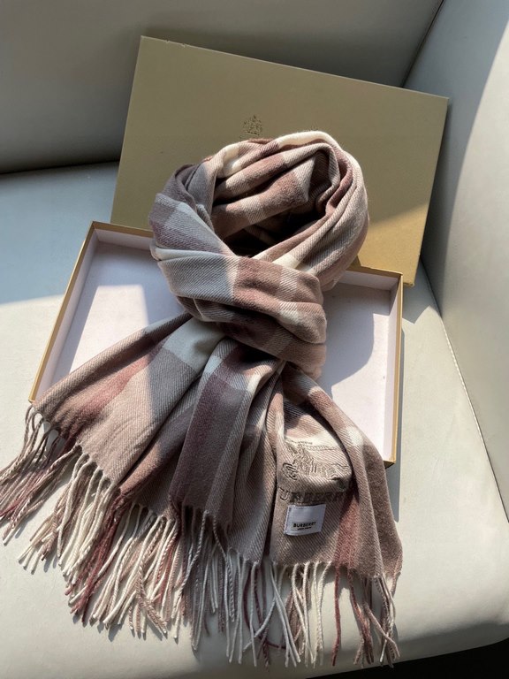 . Burberry men's and women's same shawl new  cashmere classic plaid   scarf   high cutting-edge product  , classic logo embroidery, fashion big brand's top design models   get your hands on it you'll understand the quali