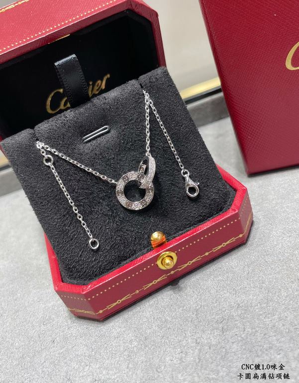 V gold plated imitation gold CNC open version Cartier classic round flat double ring necklace can be worn on both sides   real shot   high-end customized    look at the chain plate to see the engraving, and then look at 