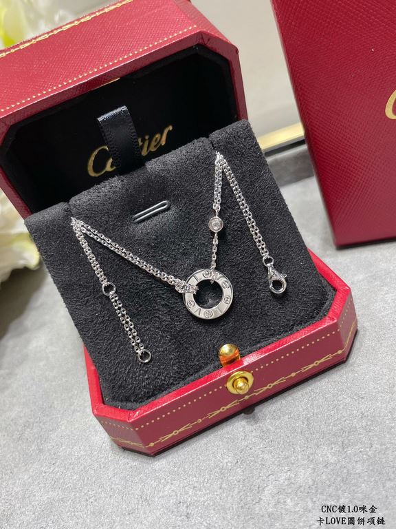 CNC plated 1.0 imitation gold Cartier classic LOVE double-sided discus necklace   real shot   high-end customization    look at the chain plate to see the engraving, and then look at the workmanship Original replica into