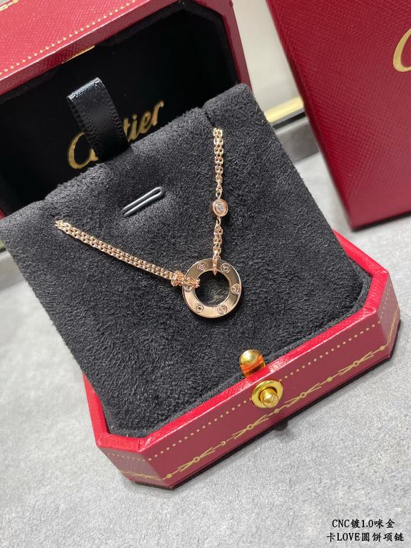 CNC plated 1.0 imitation gold Cartier classic LOVE double-sided discus necklace   real shot   high-end customization    look at the chain plate to see the engraving, and then look at the workmanship Original replica into