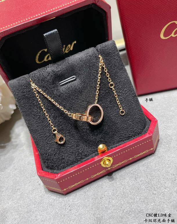 V gold plating 1.0 imitation gold CNC high version Cartier classic double ring glossy bracelet   real shot   high-end custom    look at the chain plate to see the engraving, and then look at the workmanship Original repl