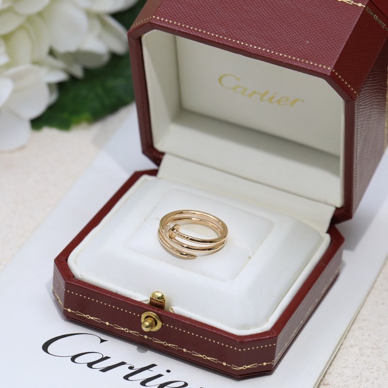 Generation level   [925 Cartier Cartier nails new double glossy ring   Cartier classic masterpiece, enduring  Legendary classics, has always been popular without much to say  Look at the workmanship to see the details to