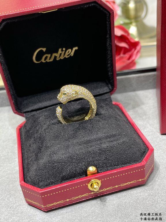 (Theme New Year rich) Cartier full diamond leopard ring   men and women, sterling silver leopard   couples models using 18K gold goods version out of the wax made into a finished product, so in addition to the difference