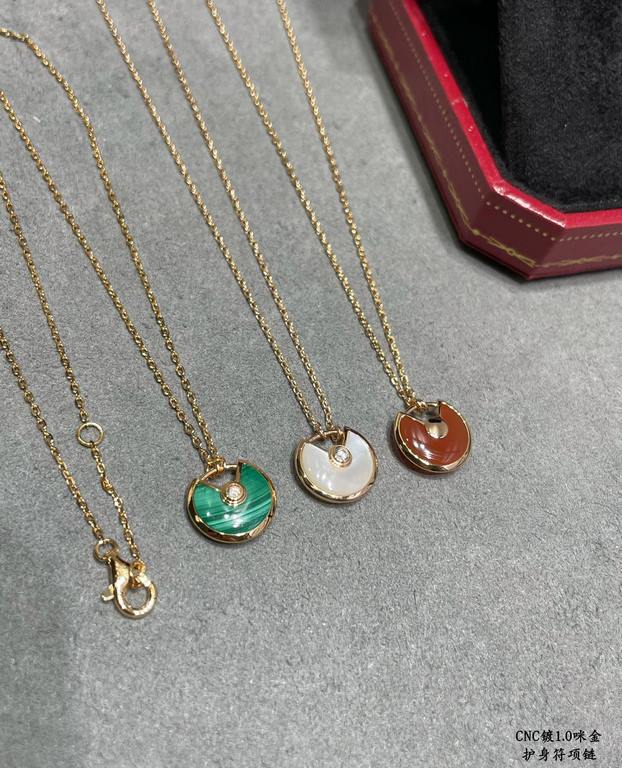 V gold plated 1.0 micron gold . Cartier CNC amulet necklace, Amulette de Cartier jewelry, the most customized one in real gold! With a variety of different guardian stones to convey strong emotions, it is like an amulet,