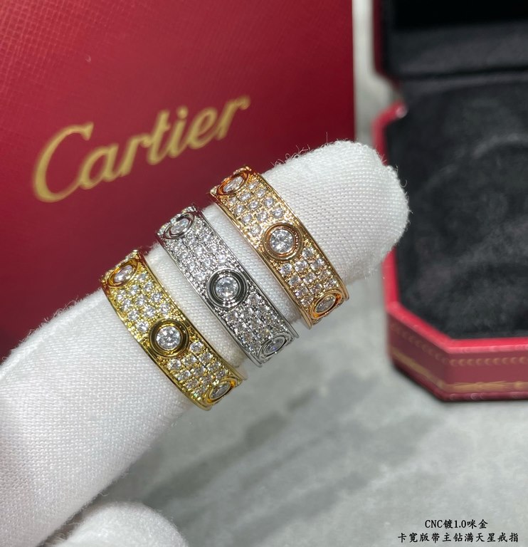 V gold plated with 1.0 micronized gold Size 6.7.8.10.11. cartier wide with main diamond CNC full star ring   refraction visible to the naked eye   very time consuming to make the goods toxic Recommended!