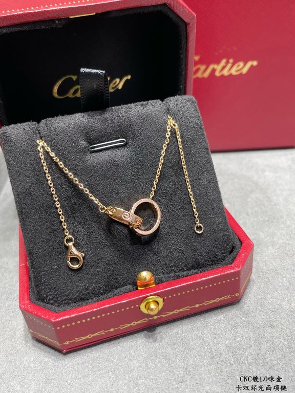 V gold plating 1.0 imitation gold Cartier classic CNC double ring glossy necklace    high-end customized    look at the chain plate to see the engraving, and then look at the workmanship Original replica into the counter