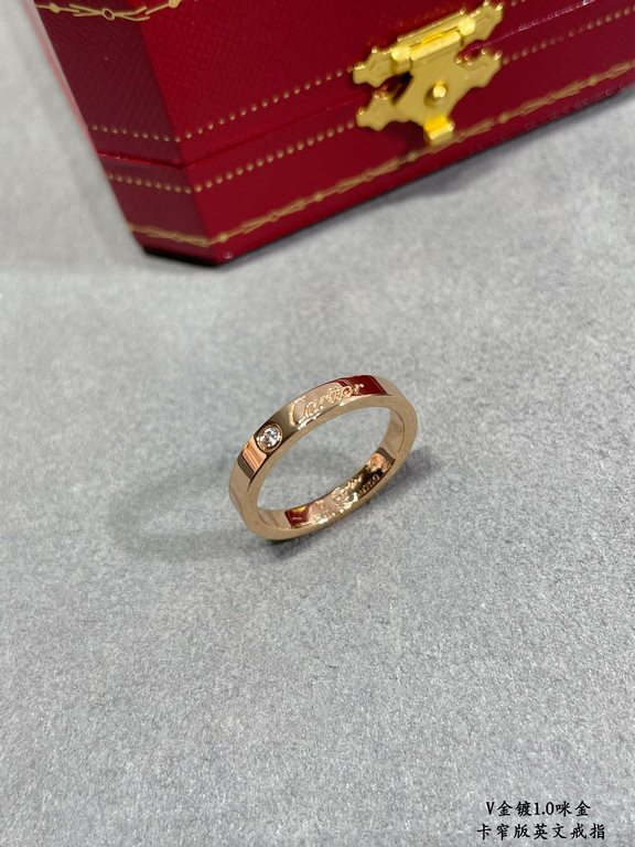 V gold material Narrow version. Size 5678 in rose gold. Cartier CNC Narrow English Ring   One of the most popular rings     Timeless classic Very hot in recent years High-end High-carbon diamonds in micro-setting materia