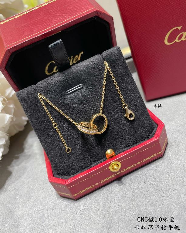 V gold plating 1.0 imitation gold CNC high version Cartier classic double ring bracelet with diamonds   real shot   high-end customized    look at the chain plate to see the engraving, and then look at the workmanship Or