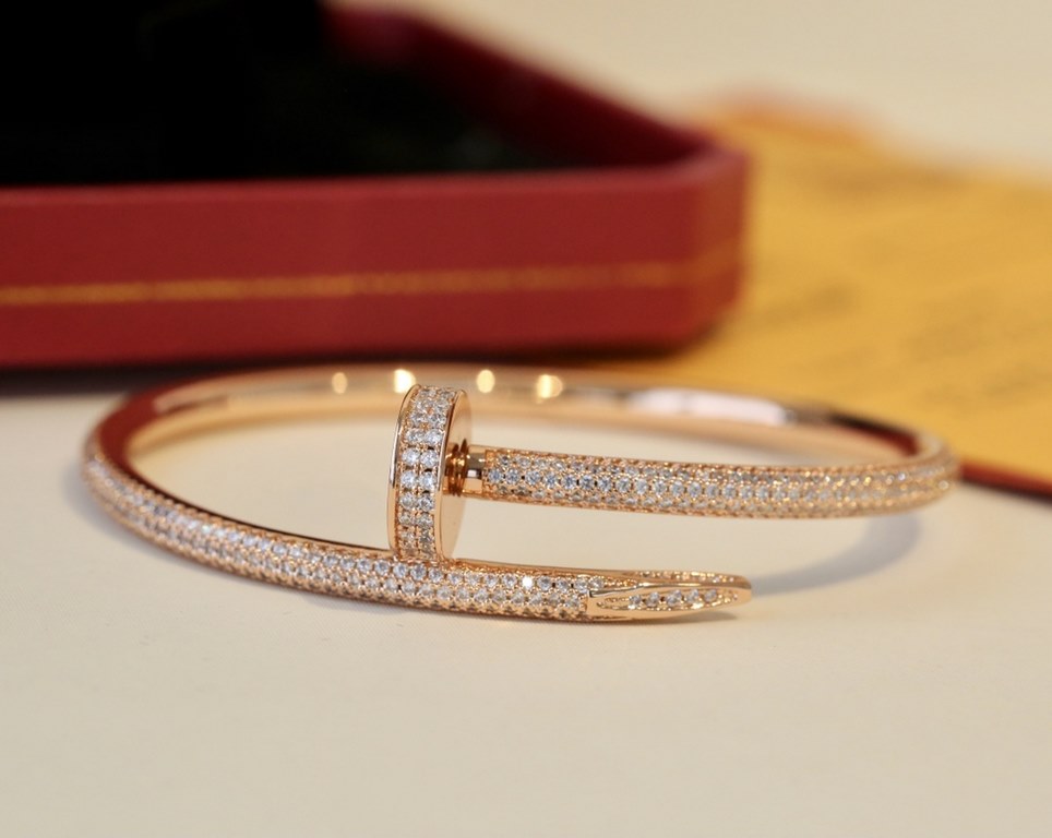 C@rtier Cartier half circle full of diamonds studded bracelet  Juste un Clou collection is unique and creative ~ bold and modern    personalized studded design Surface full of sparkling diamonds .... Exported to Europe f