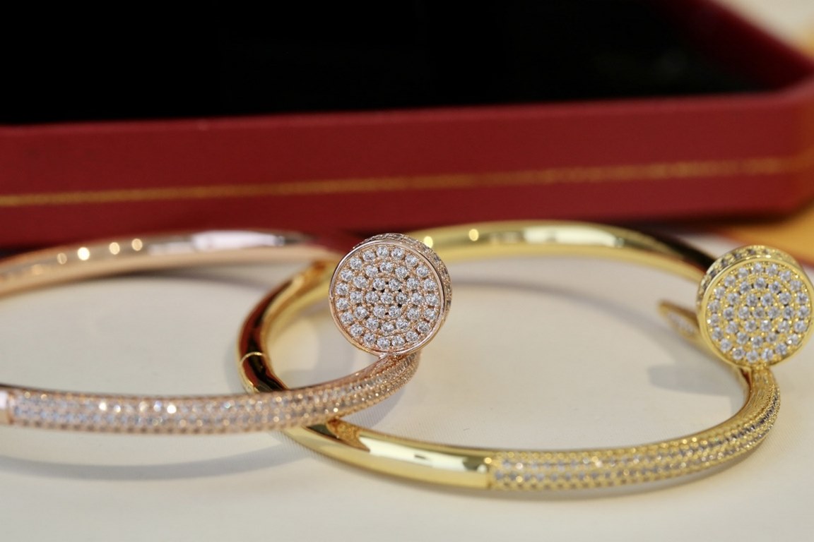 C@rtier Cartier half circle full of diamonds studded bracelet  Juste un Clou collection is unique and creative ~ bold and modern    personalized studded design Surface full of sparkling diamonds .... Exported to Europe f