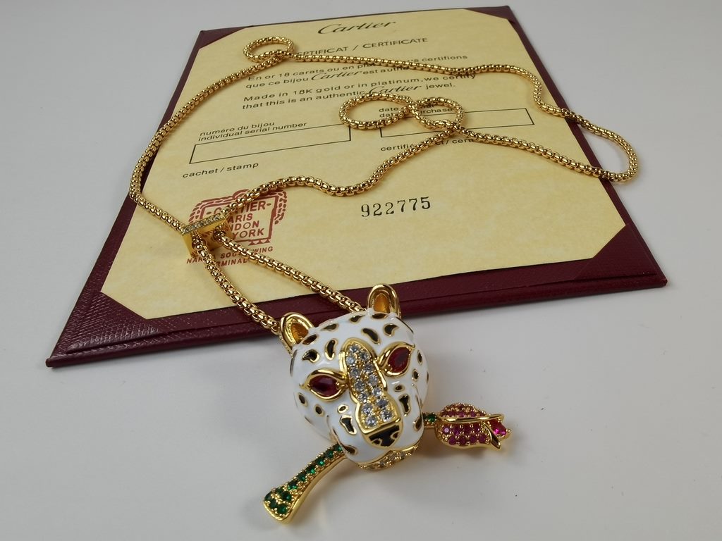 Cartier Cartier 11 Leopard Face Oil Drop Edition Necklace Shipping Classic aristocratic style, luxury full of diamonds and charming leopard design Exclusive photography   Heavy industry to create a perfect replica of the