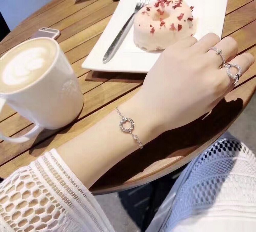 [purchase level] cartier Cartier love letters double layer bracelet         Fried chicken exquisite! [color] [color] 925 sterling silver gold-plated Support inspection      main diamond eight hearts and eight arrows, hig