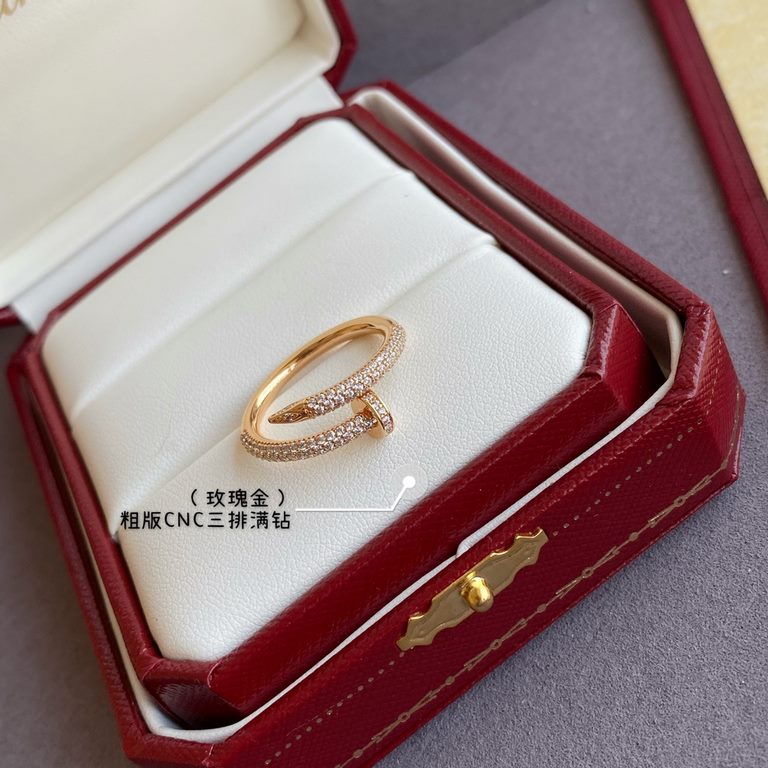 V gold plating 1.0 imitation gold Thick version (yardage 678) Cartier thick version full of diamonds studded ring   Classic masterpiece, enduring  Legendary classic, has always been popular need not say more  Look at the