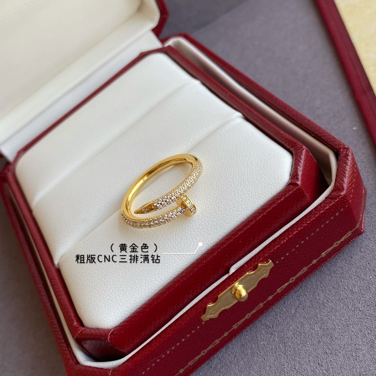 V gold plating 1.0 imitation gold Thick version (yardage 678) Cartier thick version full of diamonds studded ring   Classic masterpiece, enduring  Legendary classic, has always been popular need not say more  Look at the