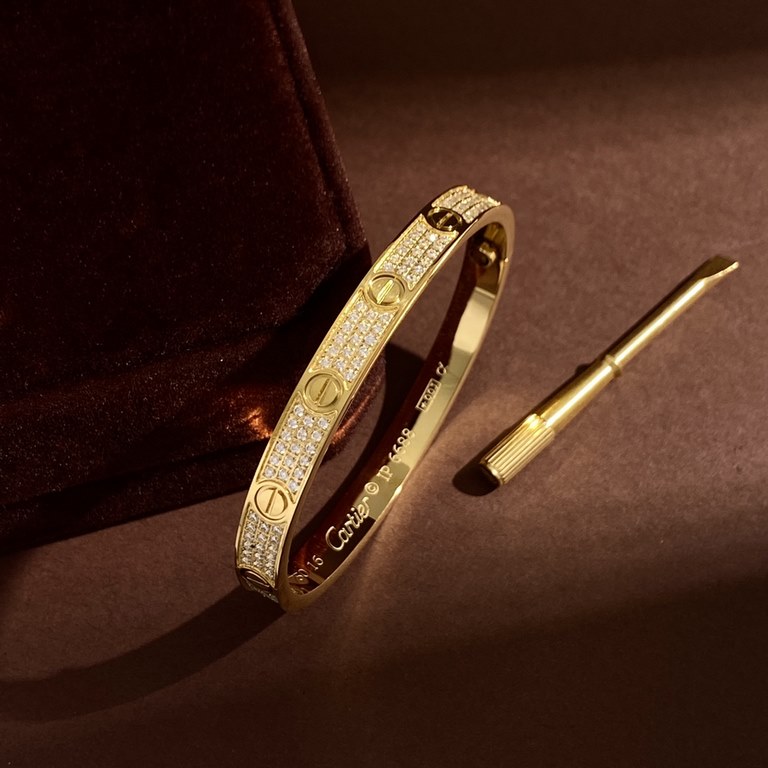 Cartier full star three rows of diamonds full nail five generations of screwdriver bracelet Titanium steel material plating 18k gold rose gold steel color never lose color gold and silver rose 3 colorsBracelet size16.17.