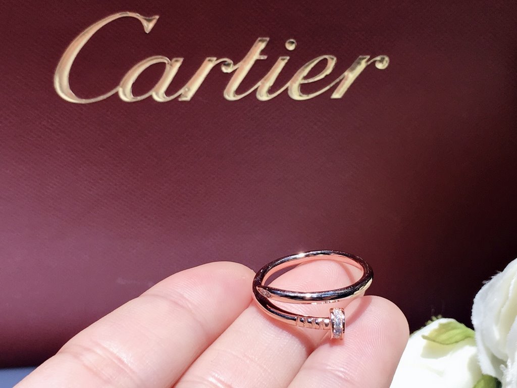 Cartier new nail ring, S925 sterling silver fine version, men and women couples models, opening design does not distinguish between the size, simple and versatile models, Luhan star with models, ring item number L32.