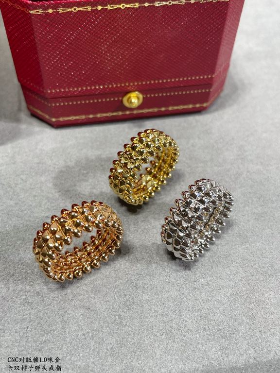 V gold plated 1.0 imitation gold code 678 Pair Edition Cartier CNC Double Row Bullet Ring   The most popular one ring     The two sides of the small willow nails can be free to sway, very personalized one. Eternal classi