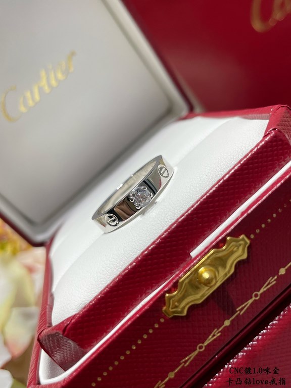 V gold material Size 678 . Cartier CNC Convex Diamond Love Nail Ring   Convex diamonds are more sparkling, the most popular one ring     Eternal classic In recent years it is very hot High-end, high carbon diamonds micro