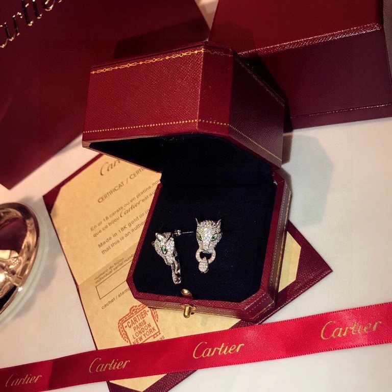 Cartier Brand New Bully High-End Leopard Earrings Made of High-End V Gold Plated Mimic Gold Handmade micro-setting process! Customized original High-end plating and polishing   High-grade atmosphere     Atmosphere upscal