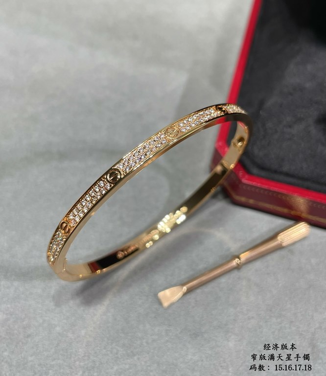 Yardage 15-18 yards. Cartier generation narrow version of the full sky star bracelet [Cartier Cartier] real shot [generation level] exclusive high quality Fire narrow version of the bracelet  high-end customized full sky