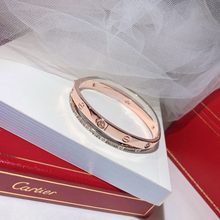 Cartier love new models 2 in 1   screws double ring cross bracelet   classic generous models, gift self wear elegant beauty to the ultimate     sub-gold material electroplated with 18K gold inlaid with imported simulatio