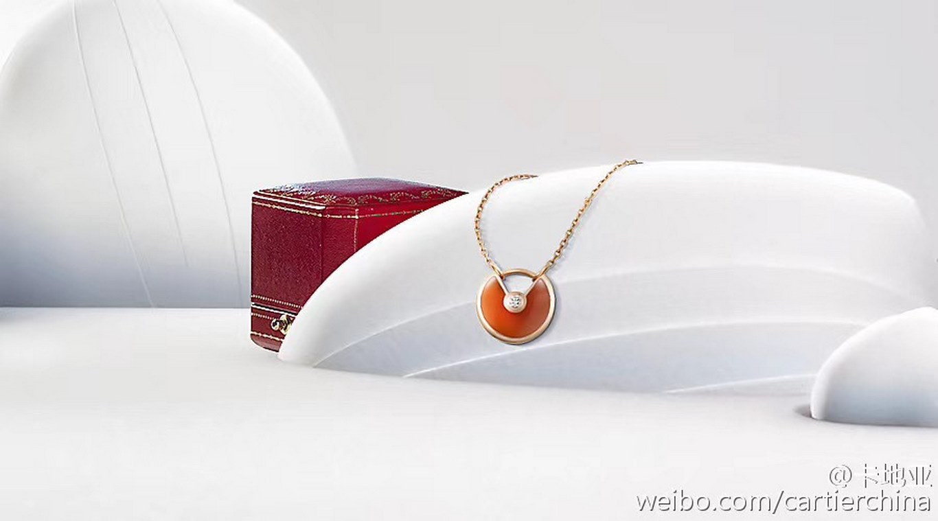 Cartier Cartier Amulet Series Amulet Necklace Yellow Gold Ultra-high-end customization Original imported white agate Turquoise red agate