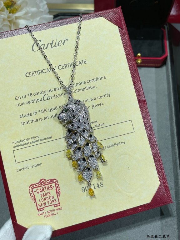 High-grade version Cartier spotted yellow diamond leopard necklace. One word cool    Premium version with mesh backing Extremely intricate workmanship plating Evergreen explosive models