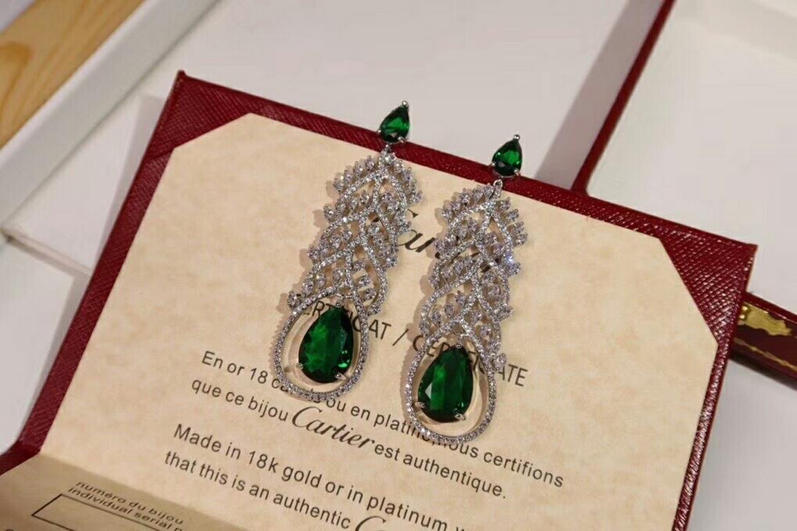 sold crazy star hot push models     Cartier Cartier Series Jewelry sexy stereo SOLEIL fashion full of diamonds feather petals emerald earrings earrings shipment    stars with the same paragraph, beautiful and beautiful e