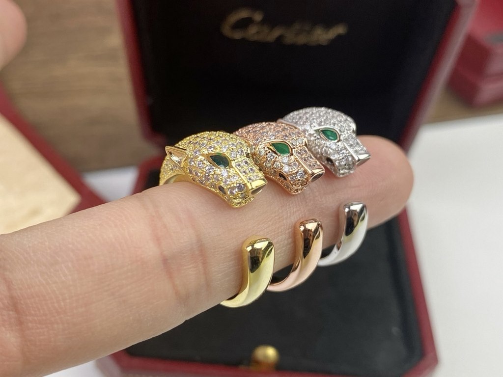 Cartier Cartier leopard full diamond ring     Classic aristocratic model, personalized open design    Exclusive real shot   Sub-gold plating 18k gold craftsmanship micro-set with multi-grain super-shiny AAAA diamonds   d