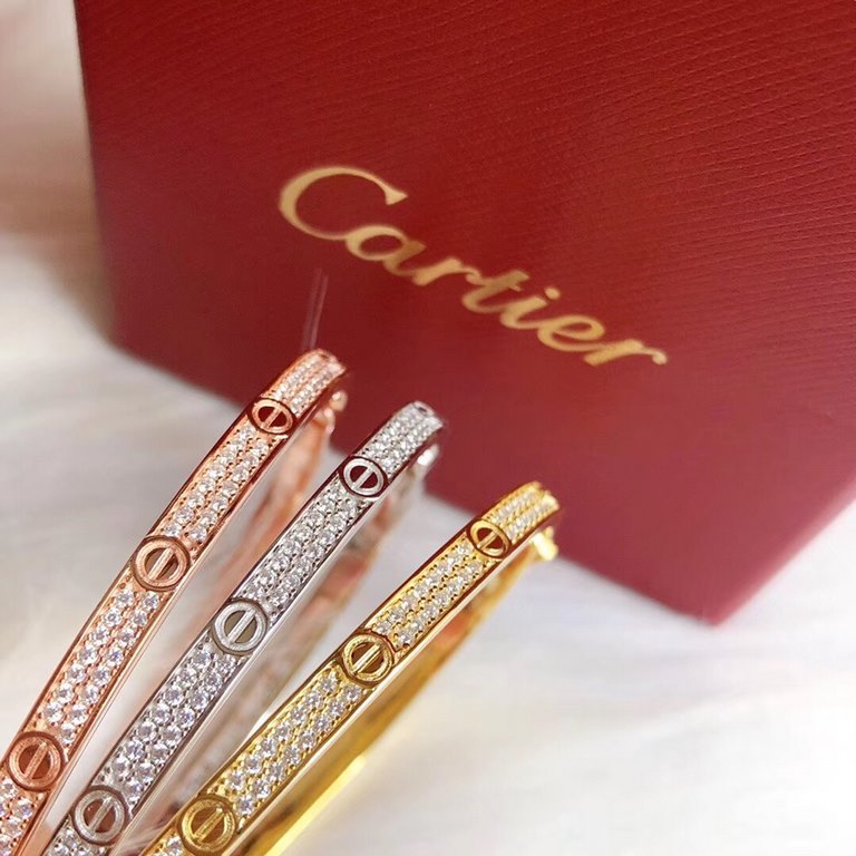 High-end sterling silver material   Cartier Cartier Narrow version of the star bracelet Classic Classic Classic A large number of stars Netroots with the same models Super versatile bracelet style without one! Selected G