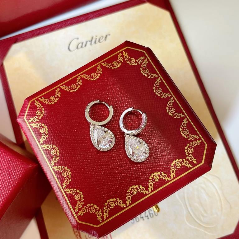 Cartier   water drop earrings earrings one to build a sterling silver needle U.S. goods   main stone water drop senior simulation diamonds is the perfect interpretation of classic and fashion, with a strong elegant atmos