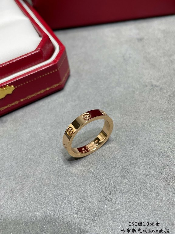 V gold material size 5678. Cartier CNC narrow glossy love nail ring   counter Cartier China line exclusive debut of the main push explosive models so exquisite that the sister's welfare ah ~