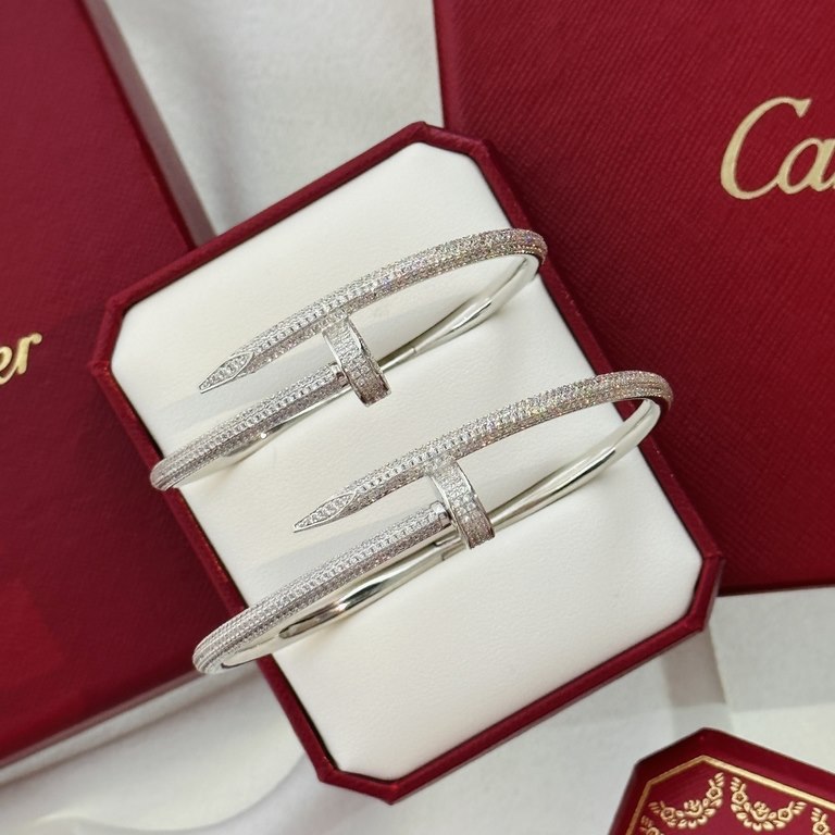 In Stock CoupleB181   Valentine's Day preferred   Cartier Full Diamond Cartier Couple Nail Bracelet   Hand-set 500 top imported Eight Hearts and Eight Arrows diamonds 11 customized Counter counter counter laser logo abso