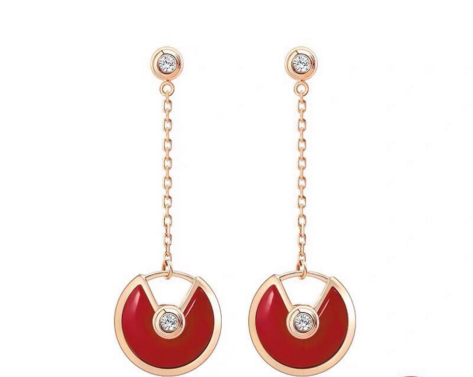 Cartier amulet earrings carnelian earrings, real gold customized the most! With a variety of different guardian stones to convey strong emotions, it is like an amulet, or a lock of promises, spilling out the heart's desi