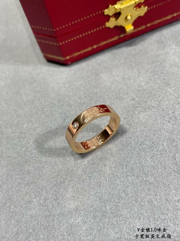 V gold material Wide version. Size 678 Rose gold. Cartier CNC Wide English Ring   One of the most popular rings     Timeless classic In recent years it's been very hot High-end High-carbon diamonds micro-set material Sam