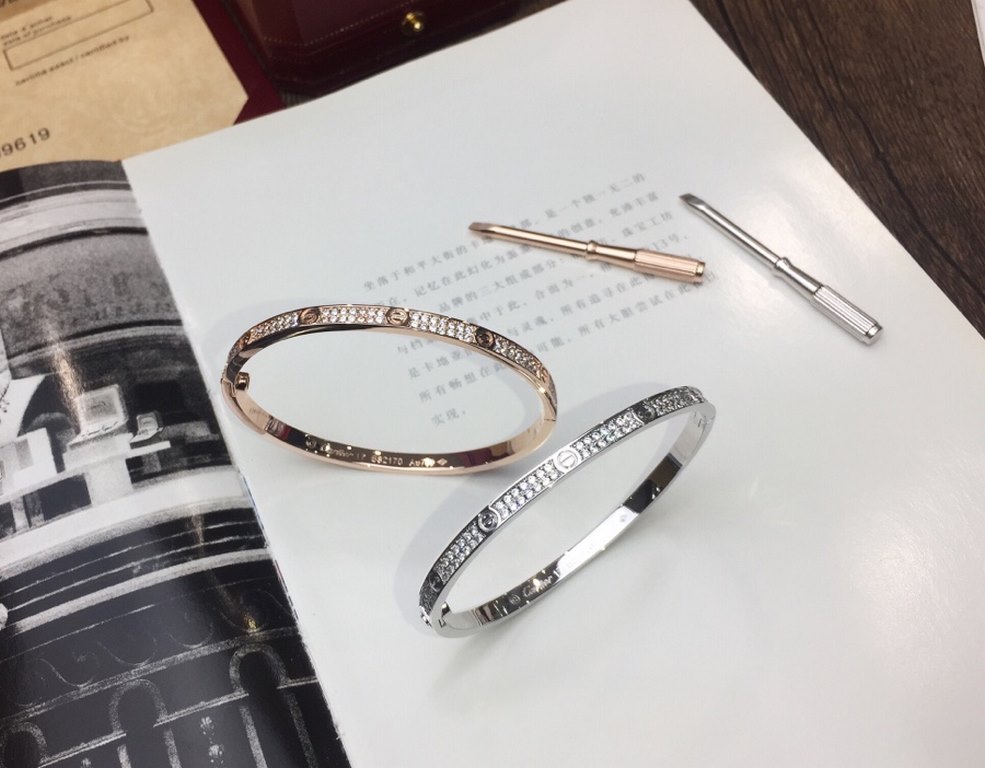 Cartier Cartier official website latest release    hot narrow version of the LOVE full of stars bracelet   imports of gold plating 18k rose gold  white gold inlaid with simulation of high-carbon diamonds   high-end custo