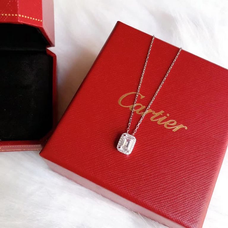 Cartier Cartier Destinee Collection Square Diamond Necklace Single Diamond Low-profile luxury content Selected Germany imported s925 sterling silver material electroplated thick gold color will not fade and not allergic 